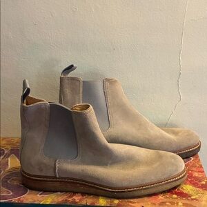 Sperry Gold Top Grey suede Chelsea boots men’s size 9m